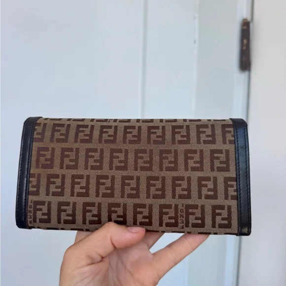 Fendi Vintage Zucca Canvas Baguette Wallet Brown Monogram with COA - Picture 5 of 10